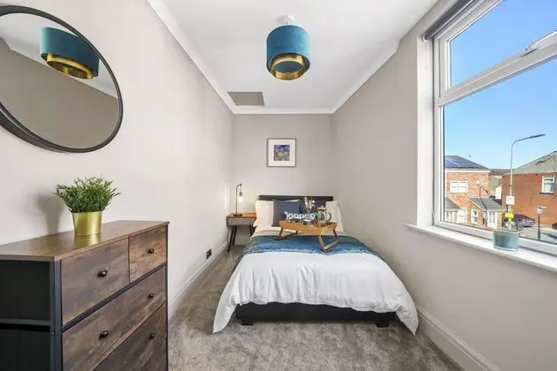 Stone Pit Apartments - Genel
