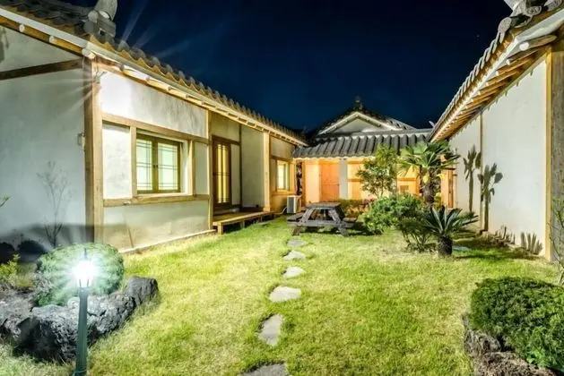 Stone Statue Village Hanok - İç Mekan