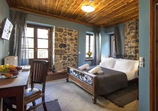 Stone Suites by White Hills - Oda