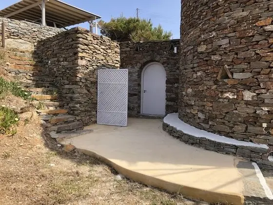 The Stone Windmill - Dış Mekan