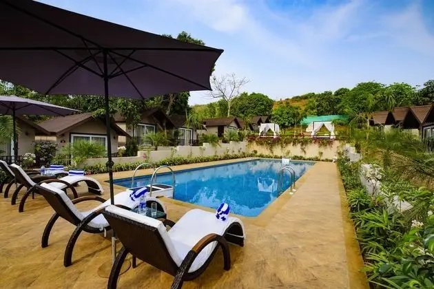 Stone Wood Resort - Havuz
