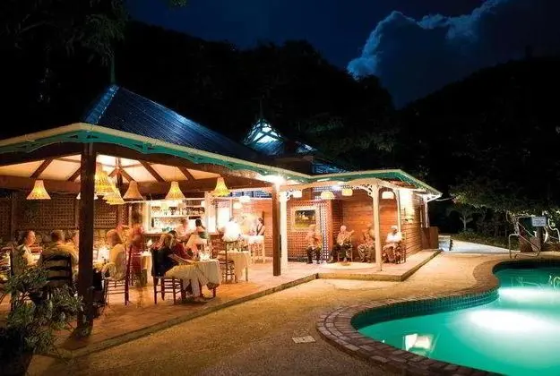 Stonefield Estate Villa Resort And Spa