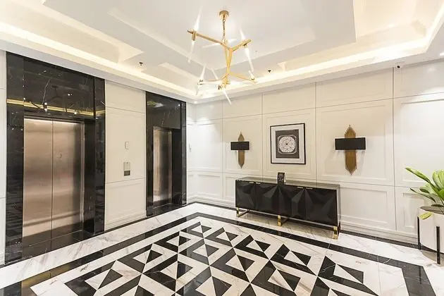Stonehill Suites - Lobi