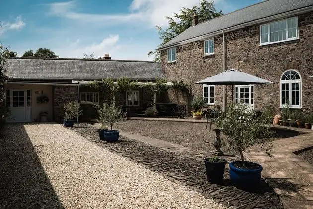 Stoodleigh Court Coach House B&B - Dış Mekan