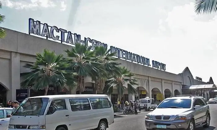 THE STOPOVER HOSTEL MACTAN