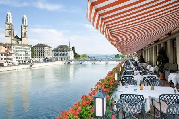 Storchen Zürich - Yeme / İçme