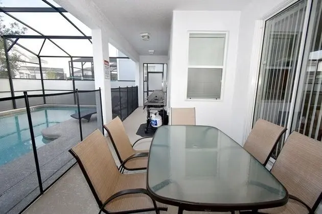 Storey Lake- 6 Bedroom Pool - 1664st Home by Redawning - Dış Mekan