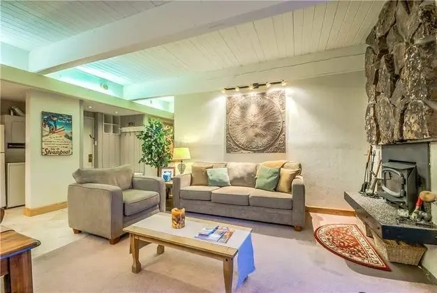 Storm Meadows C 320 - Öne Çıkan Resim