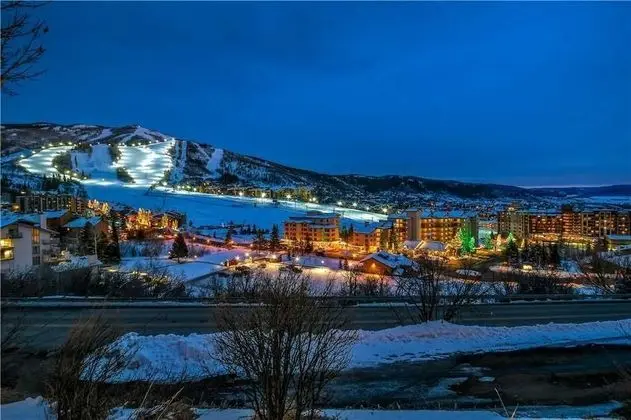 Storm Watch 205 - Near Steamboat Ski Resort