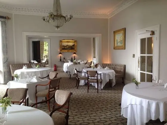 Storrs Hall Hotel - Yerinde Yemek
