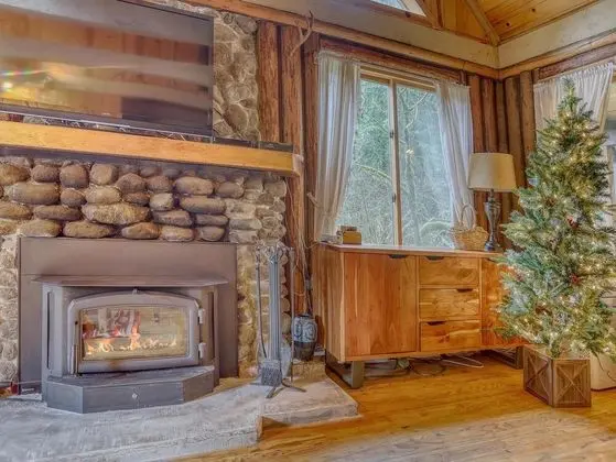 Storybrooks Cabin - İç Mekan