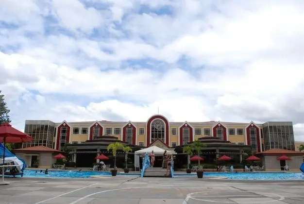 Hotel Stotsenberg - Dış Mekan