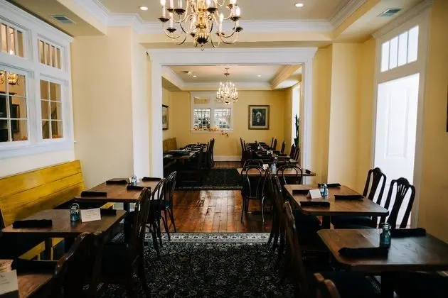 Stottsville Inn - Yerinde Yemek