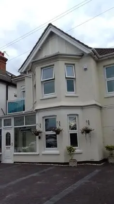 Stour Lodge Guest House - Mülk Olanakları
