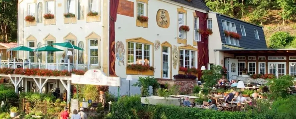 Strandhotel Buckow - 1