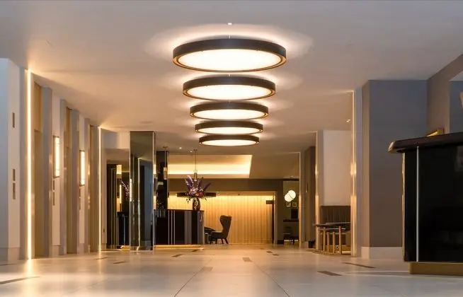 Strand Palace Hotel - Lobi