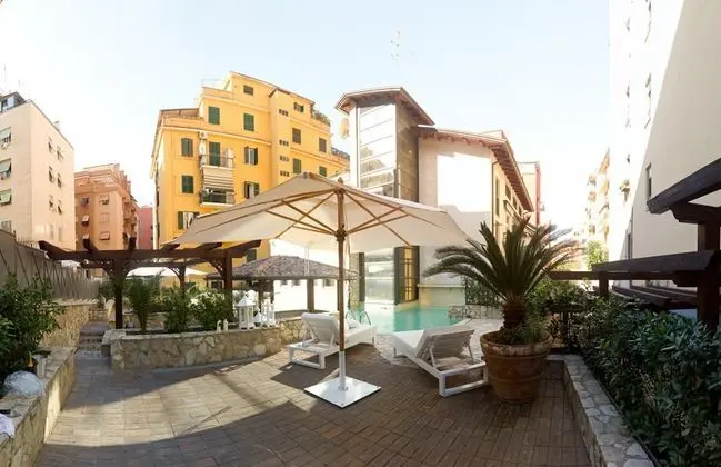 The Strand Hotel