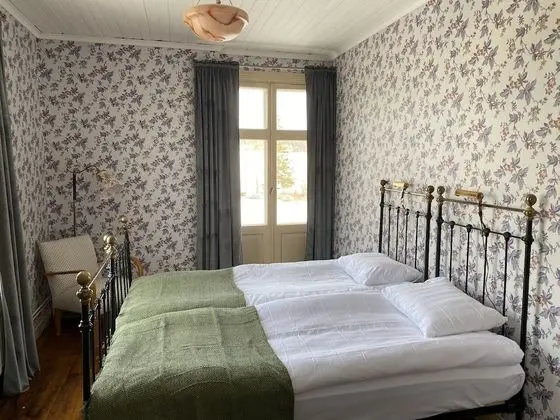 Strandgarden Hoverberg