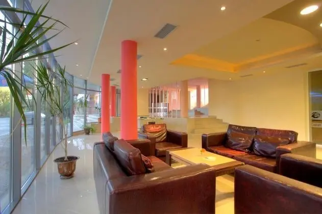 Strandzha Hotel - Lobi
