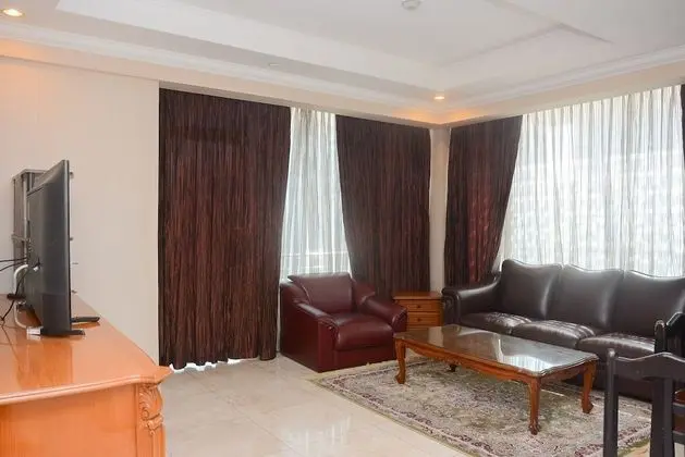 Strategic 2Br At Istana Sahid Sudirman Apartment - İç Mekan