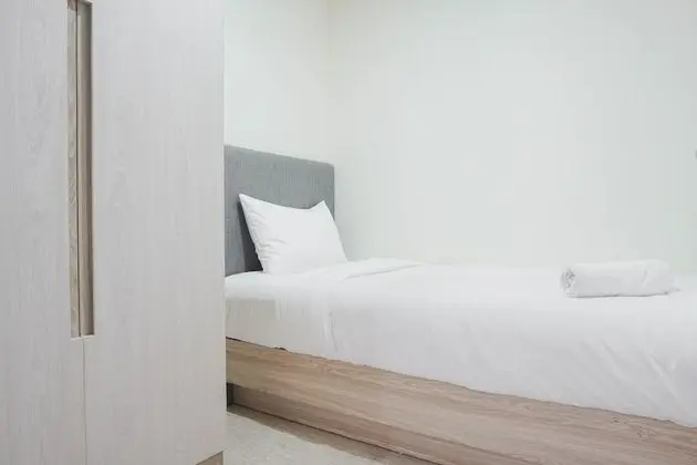 Strategic 2BR Private Lift at Menteng Park Apartment