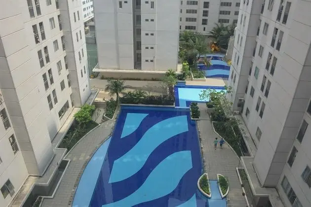 Strategic And Comfortable 1Br At Bassura City Apartment - Havuz
