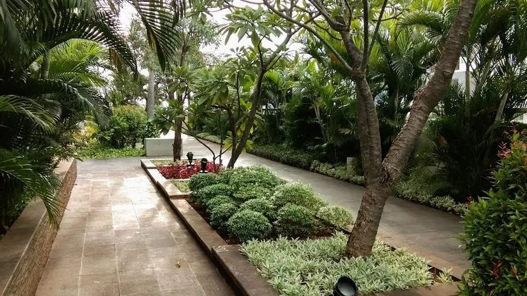 Strategic And Comfy 2Br Apartment At Thamrin Residence - Dış Mekan
