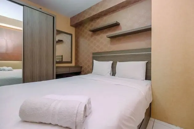 Strategic and Homey 1BR Kalibata City Apartment