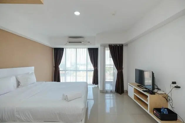 Strategic Location With New Furnished At Studio H Residence Apartment - İç Mekan