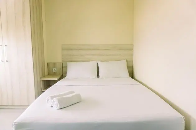 Strategic Studio Apartment At B Residence Near Campus