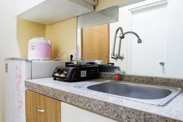 Strategic Studio Apartment at Pavilion Permata - Mutfak