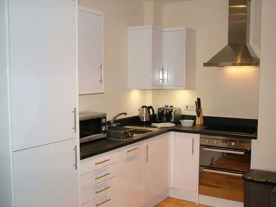 Stratford Apartment - Mutfak