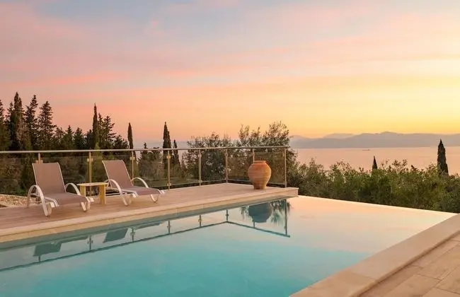 Strati - Fantastic 2 Bedroom Villa With sea Views