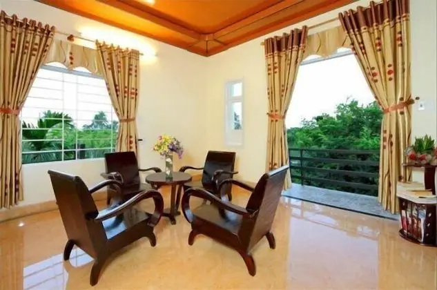 Strawberry Garden Homestay - Lobi