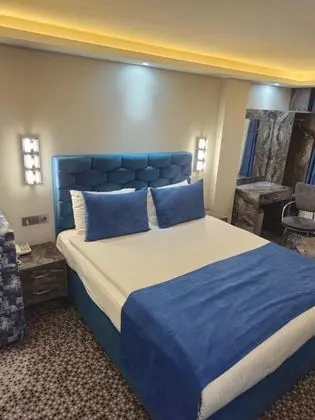 Strazburg Hotel - Yatak Odası