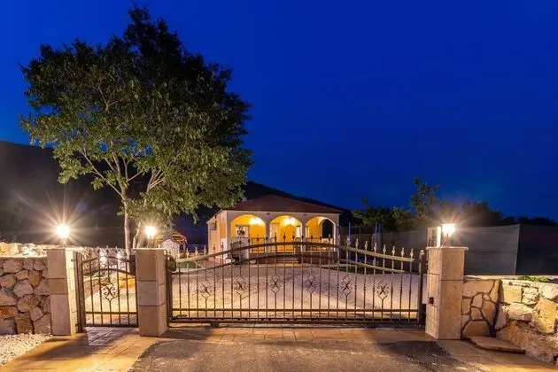Villa Strikina Kuca