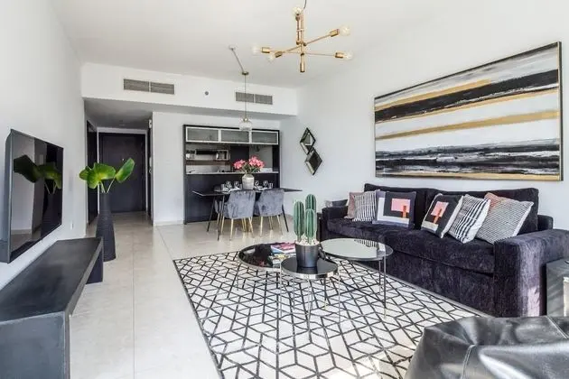 Striking 1BR in Dubai Marina - Minutes From Beach - Öne Çıkan Resim