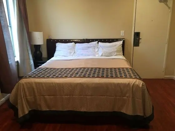 Stuart Hotel - Near Good Samaritan Hospital - Oda