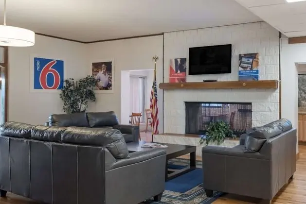 Studio 6 - Colorado Springs - Air Force Academy - Lobi