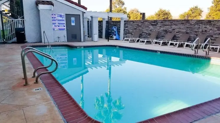 Studio 6 Fairfield, CA - Napa Valley - Havuz