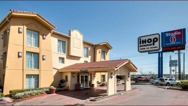 Studio 6 Fort Worth West Medical Center