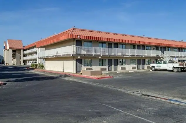 Studio 6 Fresno, CA - Extended Stay - Dış Mekan