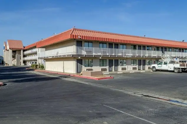 Studio 6 Fresno, CA - Extended Stay - Dış Mekan