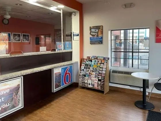 Studio 6 Houston, TX - Brookhollow - Lobi