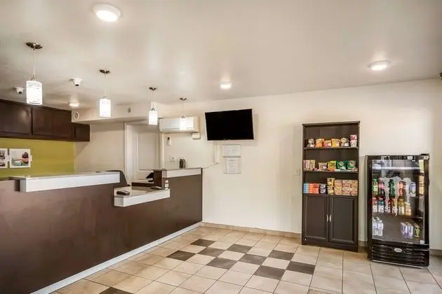 Studio 6 Huntsville, TX - Lobi