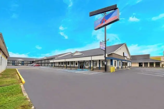 Studio 6 Jackson, MS - I-55 - Öne Çıkan Resim
