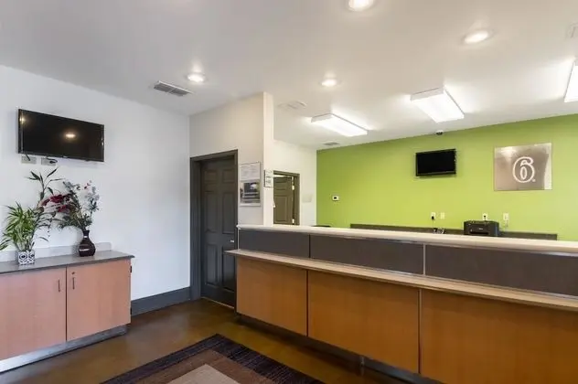 Studio 6 Lubbock, TX - Medical Center - Lobi