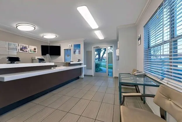 Studio 6 North Richland Hills, TX - Fort Worth - Lobi