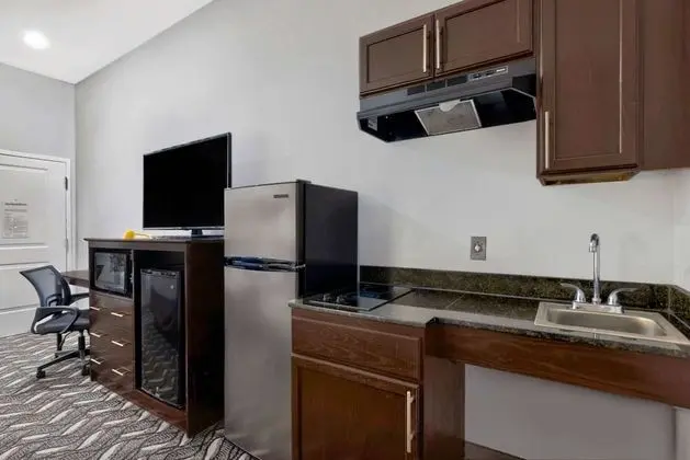 Studio 6 Pleasanton, TX - Oda