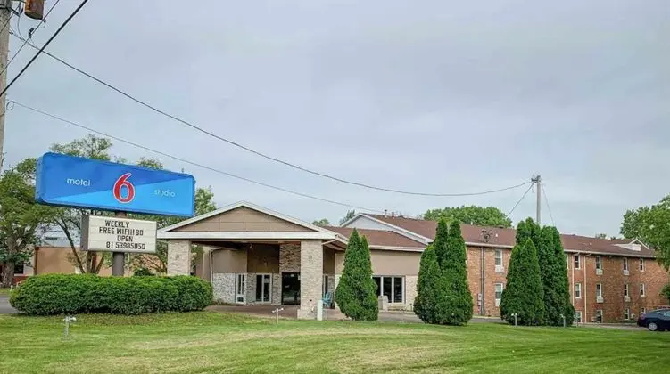 Studio 6 Rockford, IL - Dış Mekan